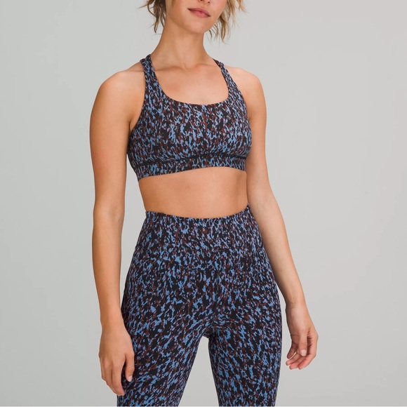 Lululemon Fast and Free 25 inch tight. Size 4. Blue and brown leopard print. - Picture 3 of 7